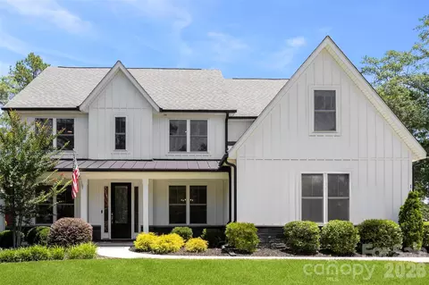 16709 Mckee Rd, Charlotte, NC 28278
