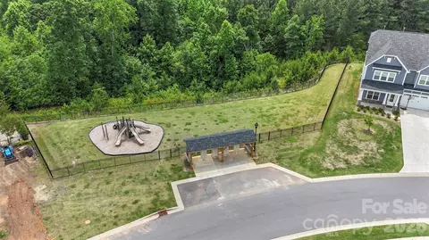 View/Area - 4190 Millstream Rd, Denver, NC 28037 photo 4 of 7