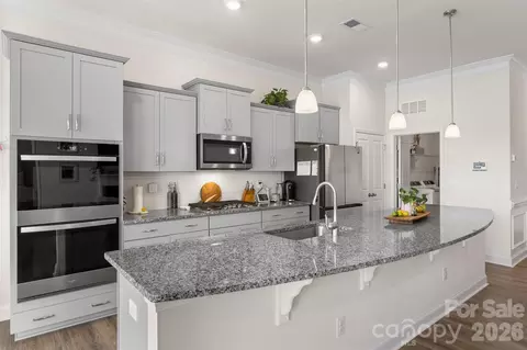 Kitchen - 4190 Millstream Rd, Denver, NC 28037 photo 2 of 4