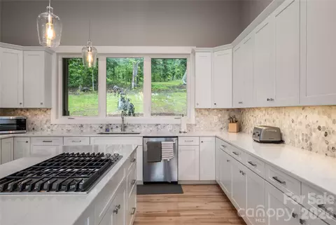 Kitchen - 128 Saddle Ridge Dr, Alexander, NC 28701 photo 4 of 5