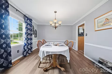Dining - 634 Carson Rd, Gastonia, NC 28052 photo 3 of 4