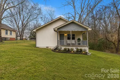 500 3rd St, Stanley, NC 28164