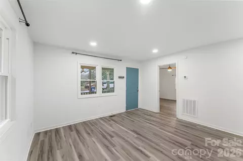 Living - 500 3rd St, Stanley, NC 28164 photo 4 of 5