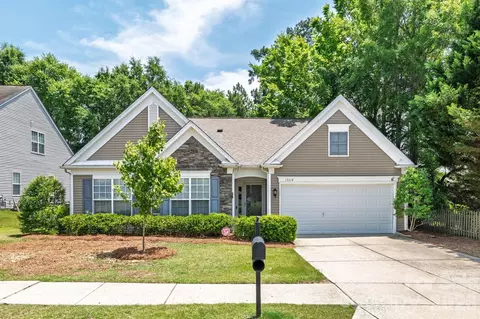13614 Cardinals Nest Dr, Charlotte, NC 28269