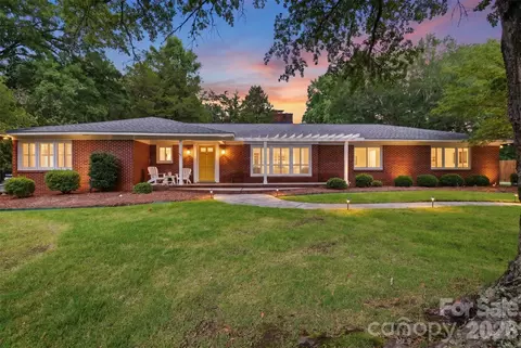 615 Rutledge Ave, Rock Hill, SC 29732