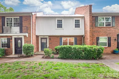 11007 Park Rd, Charlotte, NC 28226