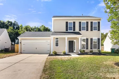 14426 Arlandes Dr, Charlotte, NC 28278