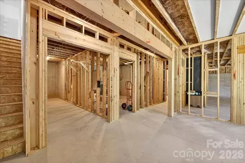 Entry Way - 104 Broad Birch Dr, Davidson, NC 28036 photo 2 of 2