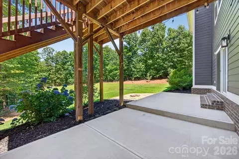 Exterior - 104 Broad Birch Dr, Davidson, NC 28036 photo 7 of 12