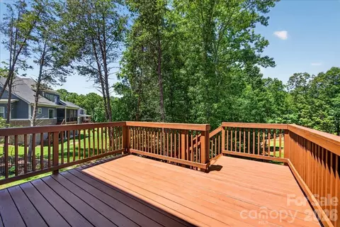Exterior - 104 Broad Birch Dr, Davidson, NC 28036 photo 11 of 12