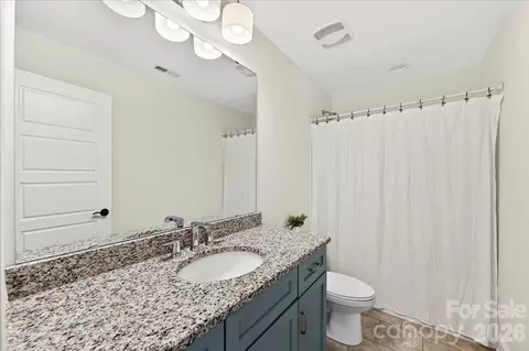 Bath - 104 Broad Birch Dr, Davidson, NC 28036 photo 4 of 4