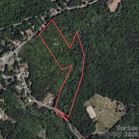 2906 Old Shelby Rd, Hickory, NC 28602