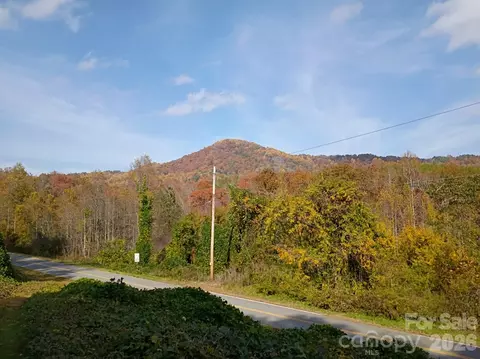3024 Camp Creek Rd, Union Mills, NC 28167
