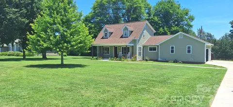 9612 Mill Grove Rd, Indian Trail, NC 28079