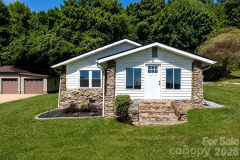 65 Mcdowell St, Old Fort, NC 28762