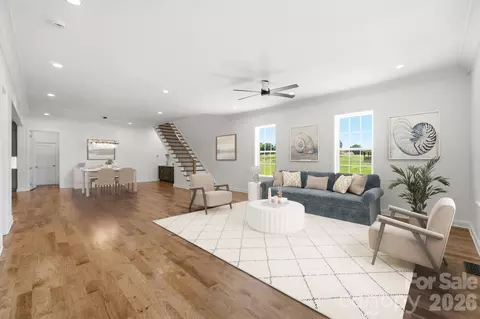 Living - 7217 Tesh Rd, Monroe, NC 28110 photo 2 of 3