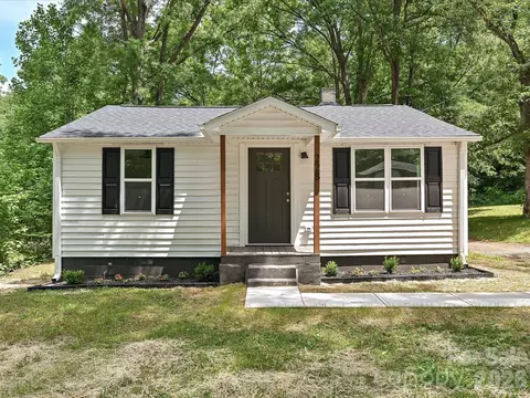 1228 Wilmington Ave, Statesville, NC 28677