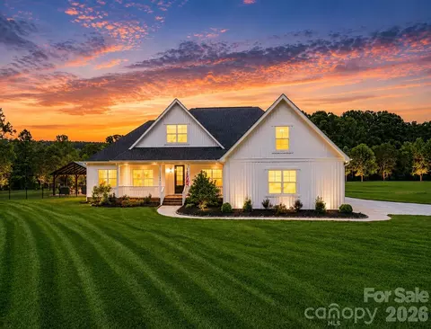 1140 Shinnville Rd, Cleveland, NC 27013