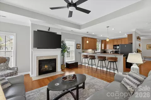 1047 Curry Way, Matthews, NC 28104
