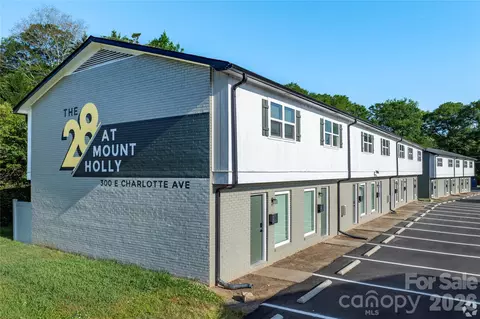 300 E Charlotte Ave, Mount Holly, NC 28120