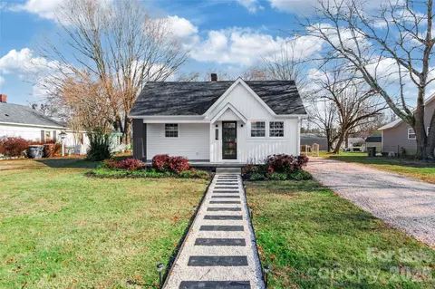 1002 Laura Ave, Kannapolis, NC 28083
