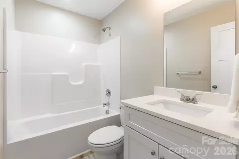 Bath - 1630 Riddle Rd, Clover, SC 29710 photo 3 of 3