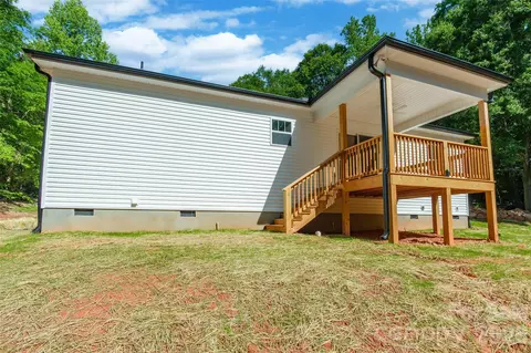 Exterior - 1630 Riddle Rd, Clover, SC 29710 photo 12 of 13
