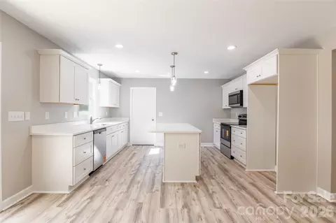 Kitchen - 1630 Riddle Rd, Clover, SC 29710 photo 1 of 3