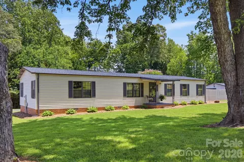2733 Powell Drive Ext, Valdese, NC 28690