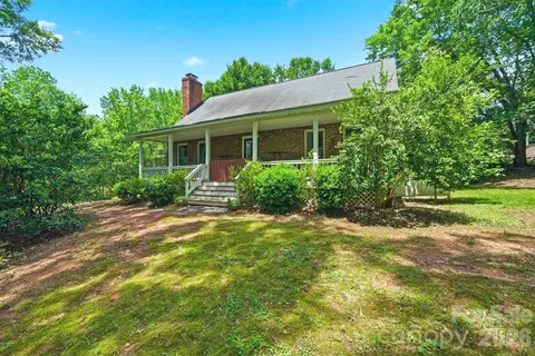 9143 Sadlers Ridge Rd, Fort Mill, SC 29707