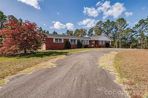 8684 Teals Mill Rd, Cheraw, SC 29520