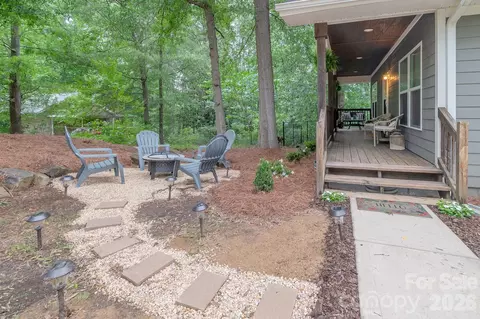 Exterior - 620 Welsh Ave, Monroe, NC 28112 photo 5 of 7