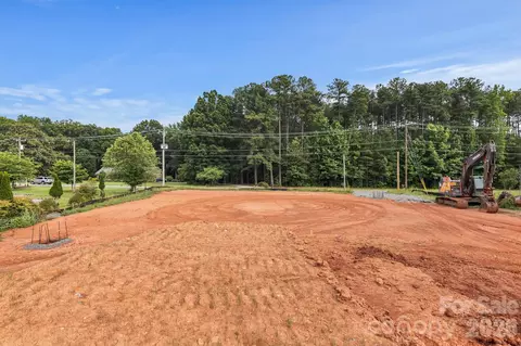 12417 Caldwell Rd, Charlotte, NC 28213