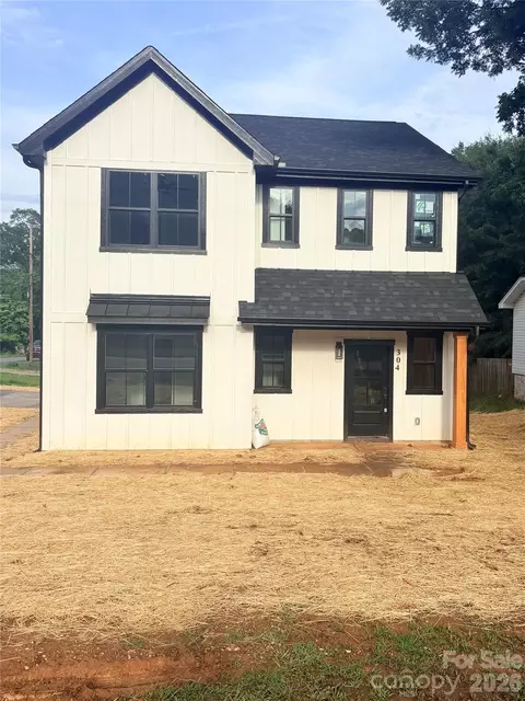 304 N 14th St, Bessemer City, NC 28016