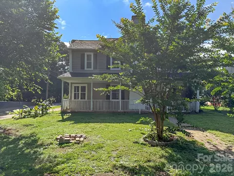 210 Oakdale St, Gastonia, NC 28054