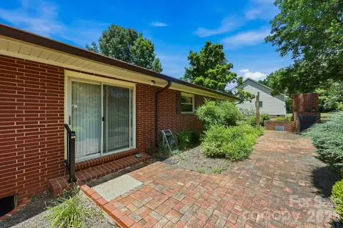 Exterior - 404 E Lyerly St, Salisbury, NC 28146 photo 8 of 8