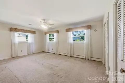 Bedroom - 404 E Lyerly St, Salisbury, NC 28146 photo 2 of 4