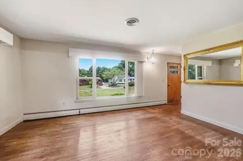 Living - 404 E Lyerly St, Salisbury, NC 28146 photo 3 of 5