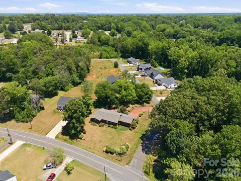 View/Area - 404 E Lyerly St, Salisbury, NC 28146 photo 2 of 4
