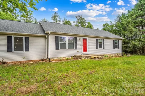 2610 Bear Creek Rd, Marshall, NC 28753