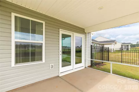 Exterior - 536 Nesbe St, Lancaster, SC 29720 photo 4 of 8