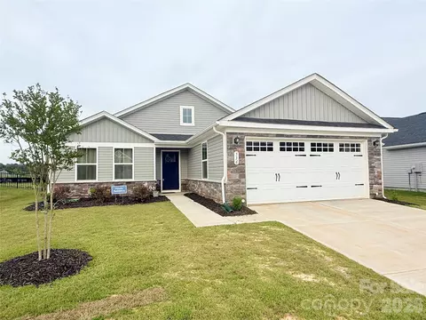 536 Nesbe St, Lancaster, SC 29720