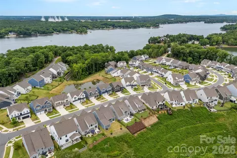 18019 Wilbanks Dr, Charlotte, NC 28278