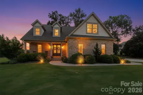 1005 S Point Rd, Belmont, NC 28012