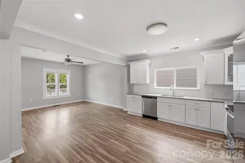 Living - 511 N Johnson St, Monroe, NC 28112 photo 5 of 7