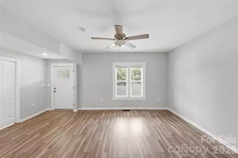Living - 511 N Johnson St, Monroe, NC 28112 photo 2 of 7