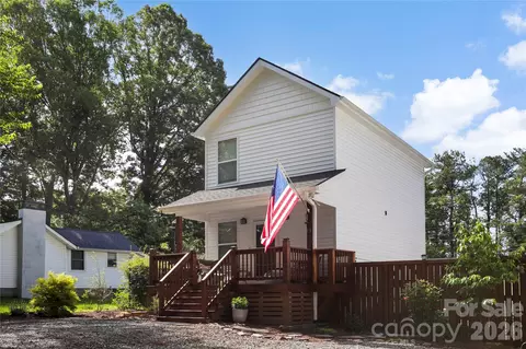 13 Trade St, Arden, NC 28704