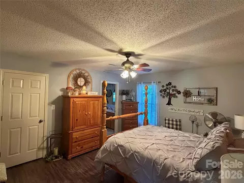 Bedroom - 110 E Pine St, Maiden, NC 28650 photo 1 of 3