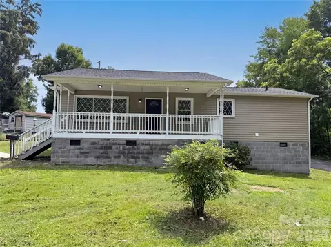 313 Black St, Cherryville, NC 28021