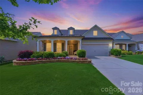 3008 Bartlett St, Fort Mill, SC 29715